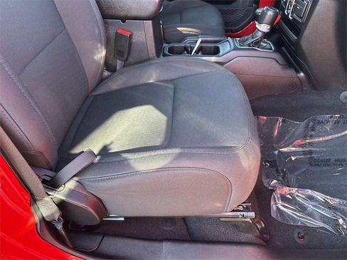 Used 2020 Jeep Gladiator Sport w/ Quick Order Package 24S image 14