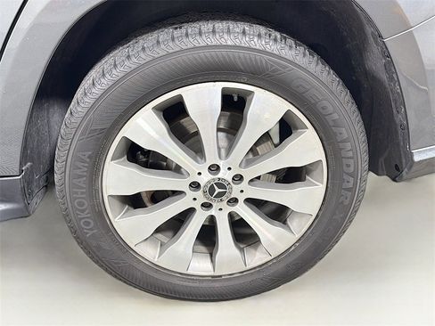 Certified 2017 Mercedes-Benz GLS 450 4MATIC image 35