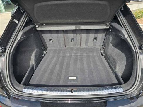 Used 2022 Audi Q3 2.0T Premium Plus w/ Premium Plus Package AWD/4WD image 14