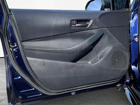Used 2022 Toyota Corolla LE image 23