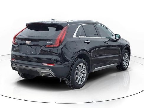 Certified 2023 Cadillac XT4 Premium Luxury w/ Cold Weather Package image 3