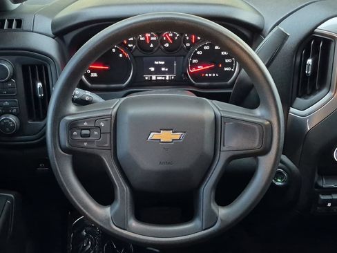 Used 2026 Chevrolet Silverado 2500 Custom AWD/4WD image 13