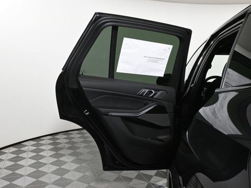 Used 2026 BMW X5 xDrive40i w/ M Sport Package image 33