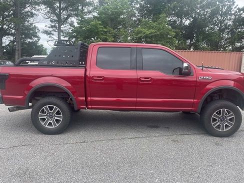 Used 2017 Ford F150 XLT w/ Equipment Group 302A Luxury RWD image 4
