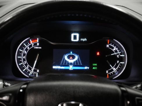 Used 2016 Honda Pilot Touring image 22