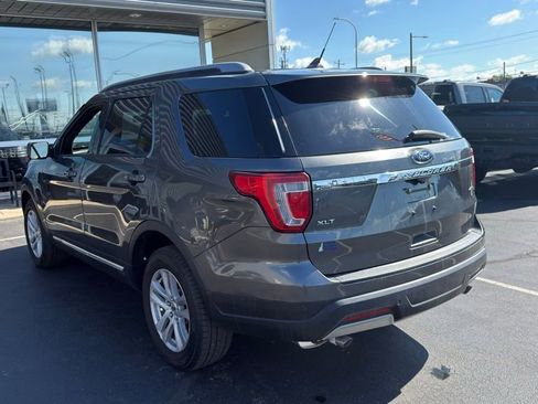 Used 2019 Ford Explorer XLT w/ Equipment Group 201A AWD/4WD image 5