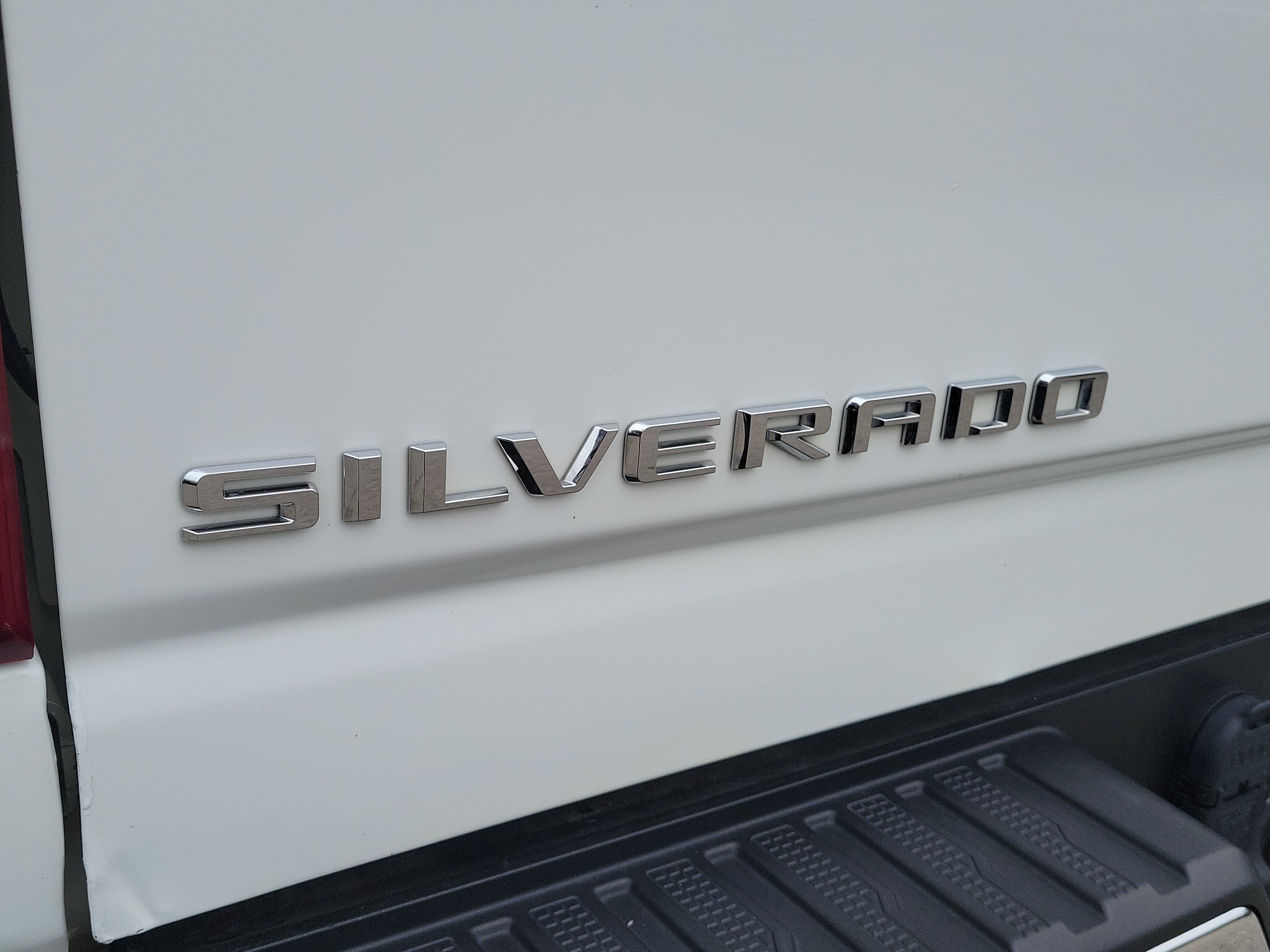 Used 2023 Chevrolet Silverado 2500 LT w/ Convenience Package AWD/4WD image 6