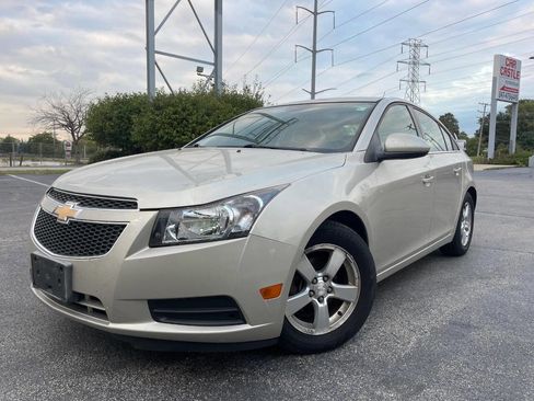Used 2013 Chevrolet Cruze LT image 1