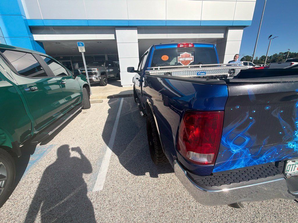 Used 2015 RAM 1500 Big Horn RWD image 21
