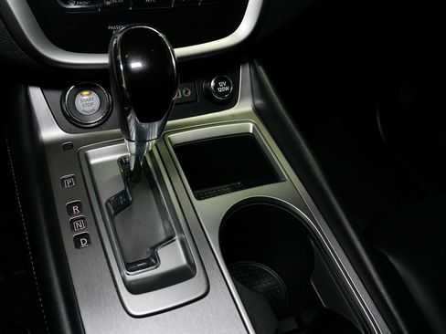 Used 2024 Nissan Murano SV w/ SV Midnight Edition Package FWD image 16