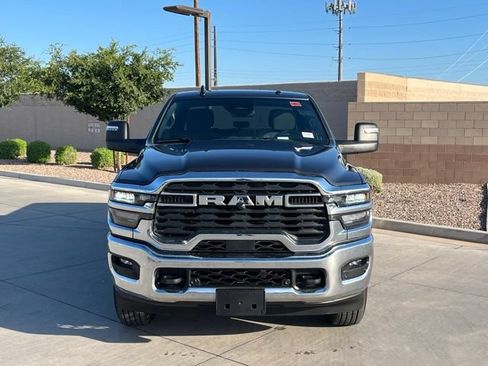 Certified 2025 RAM 2500 Big Horn AWD/4WD image 4