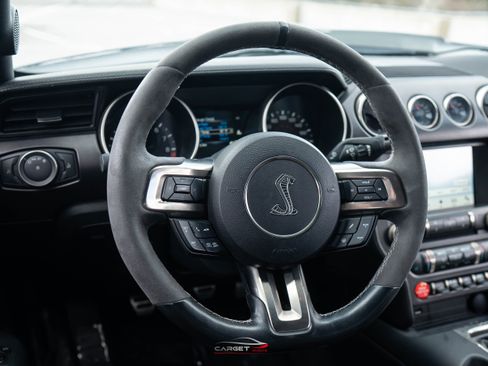 Used 2016 Ford Mustang Shelby GT350 w/ Technology Package image 18