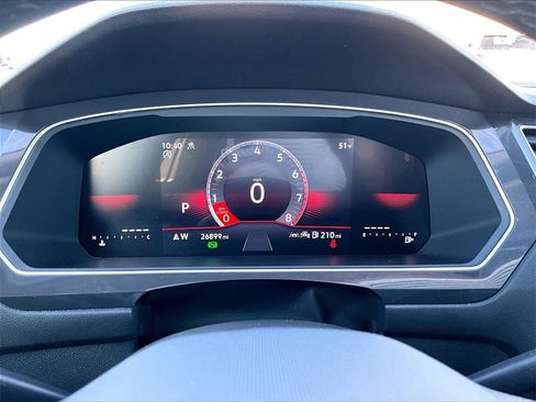 Used 2024 Volkswagen Tiguan Wolfsburg Edition image 25