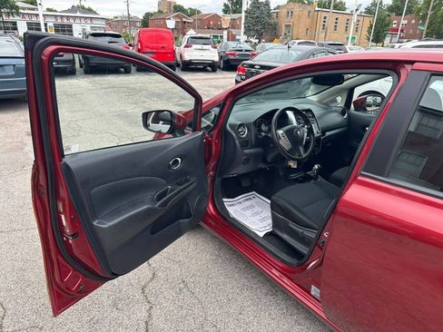 Used 2016 Nissan Versa Note SV FWD image 9