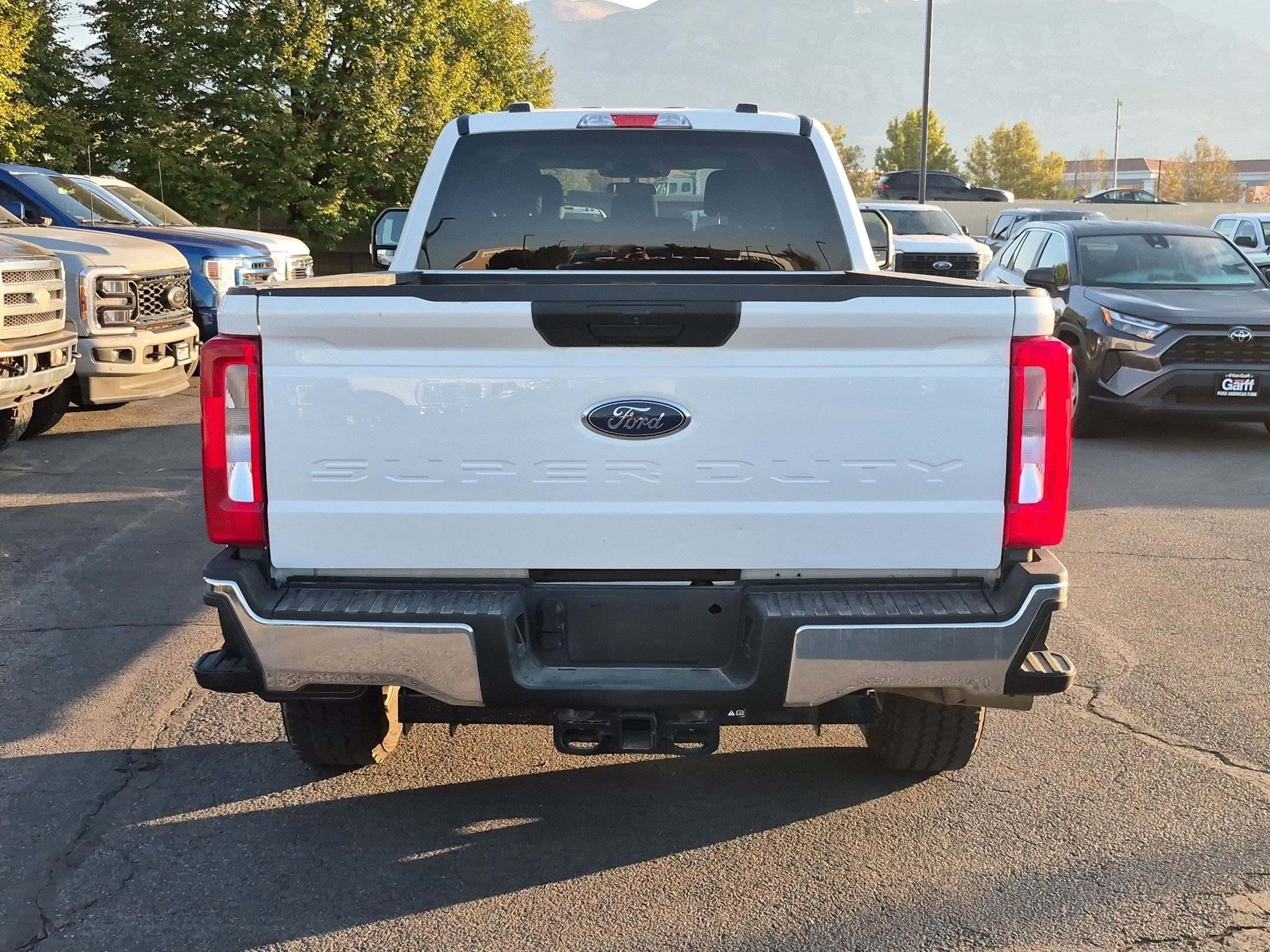 Used 2024 Ford F350 XLT w/ FX4 Off-Road Package AWD/4WD image 8