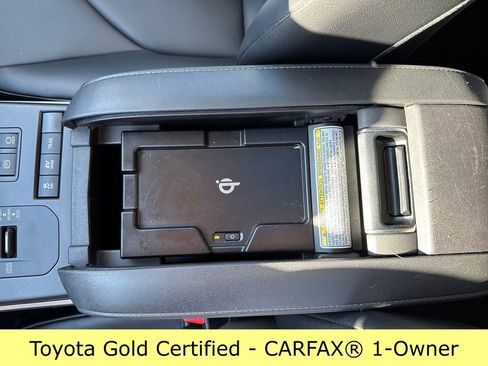 Certified 2021 Toyota Highlander XLE image 30