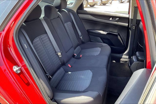 Used 2025 Kia K5 LXS FWD image 26