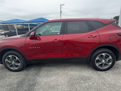Certified 2025 Chevrolet Blazer LT AWD/4WD image 5
