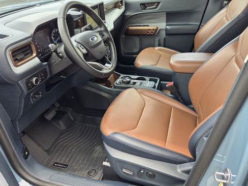 Used 2023 Ford Maverick Lariat w/ Equipment Group 500A Standard AWD/4WD image 11