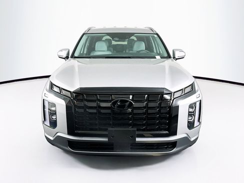 Used 2025 Hyundai Palisade SEL image 2