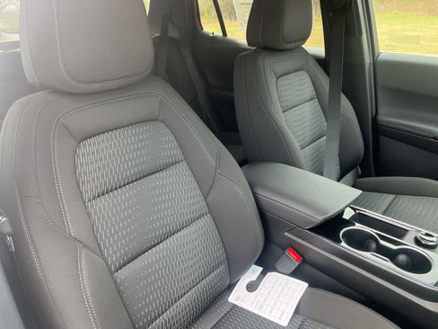 New 2026 Chevrolet Equinox LT image 25