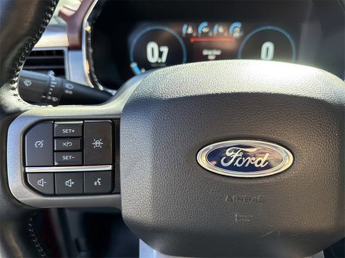 Used 2022 Ford F150 Lariat image 25