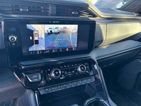 Used 2024 GMC Sierra 1500 AT4X image 26