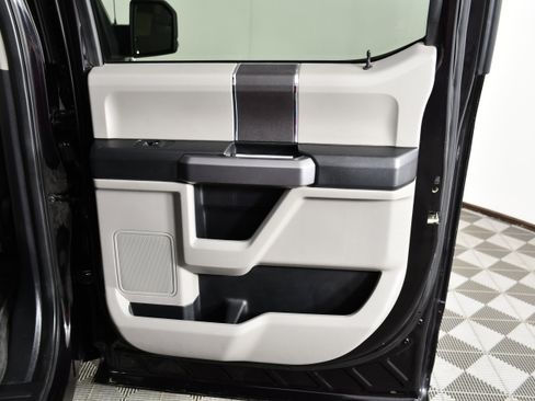 Used 2019 Ford F150 XLT w/ Equipment Group 301A Mid image 31