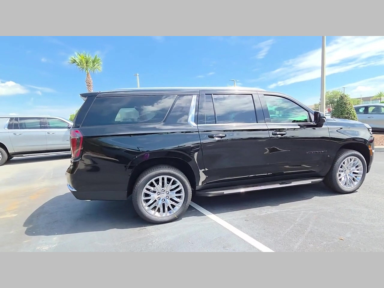 New 2026 Chevrolet Suburban LS w/ LPO, Dark Essentials Package RWD image 19