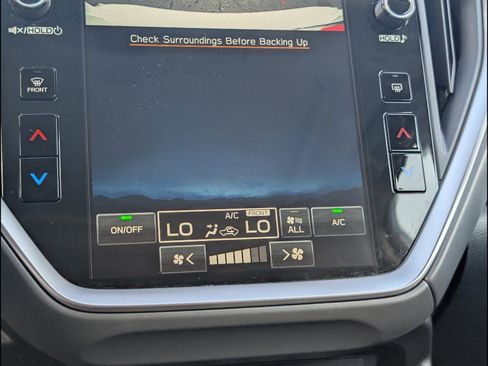 Used 2024 Subaru Crosstrek 2.0i Premium image 16