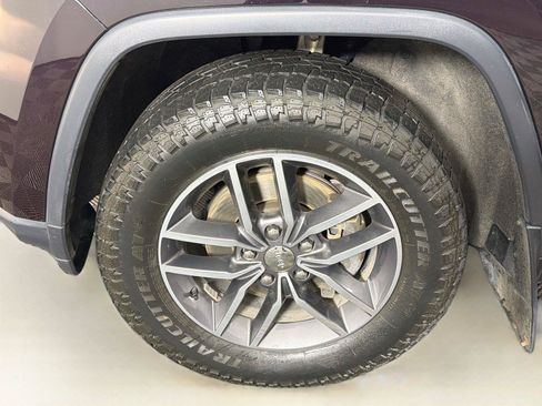 Used 2018 Jeep Grand Cherokee Limited AWD/4WD image 34