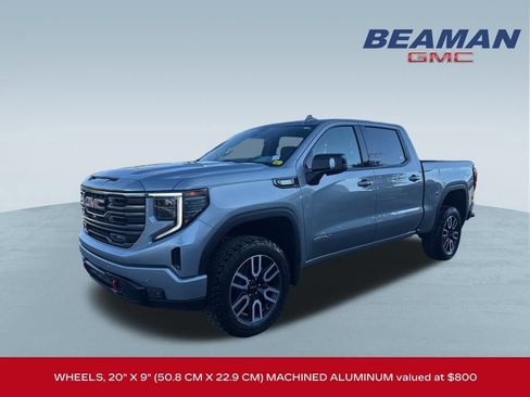 Used 2023 GMC Sierra 1500 AT4 w/ AT4 Preferred Package image 3