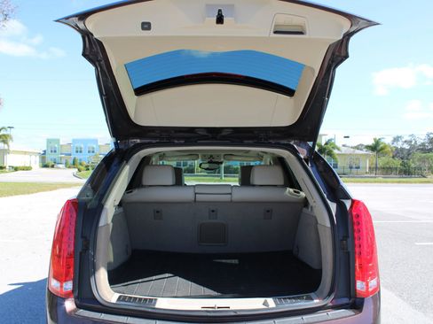 Used 2015 Cadillac SRX Premium w/ Driver Assist Package image 16