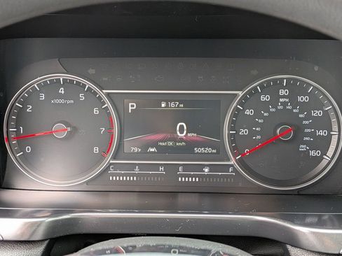Used 2023 Kia Sorento LX FWD image 17