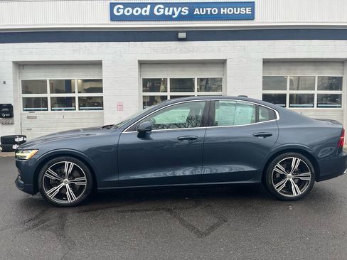 Used 2019 Volvo S60 T6 Inscription image 1