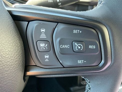 New 2025 Jeep Gladiator Sport image 32