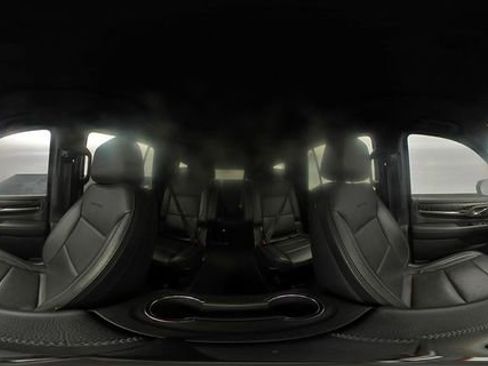 Used 2023 GMC Yukon Denali AWD/4WD image 30