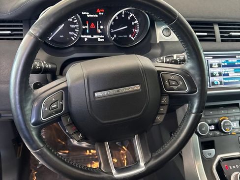 Used 2014 Land Rover Range Rover Evoque Pure Plus AWD/4WD image 12