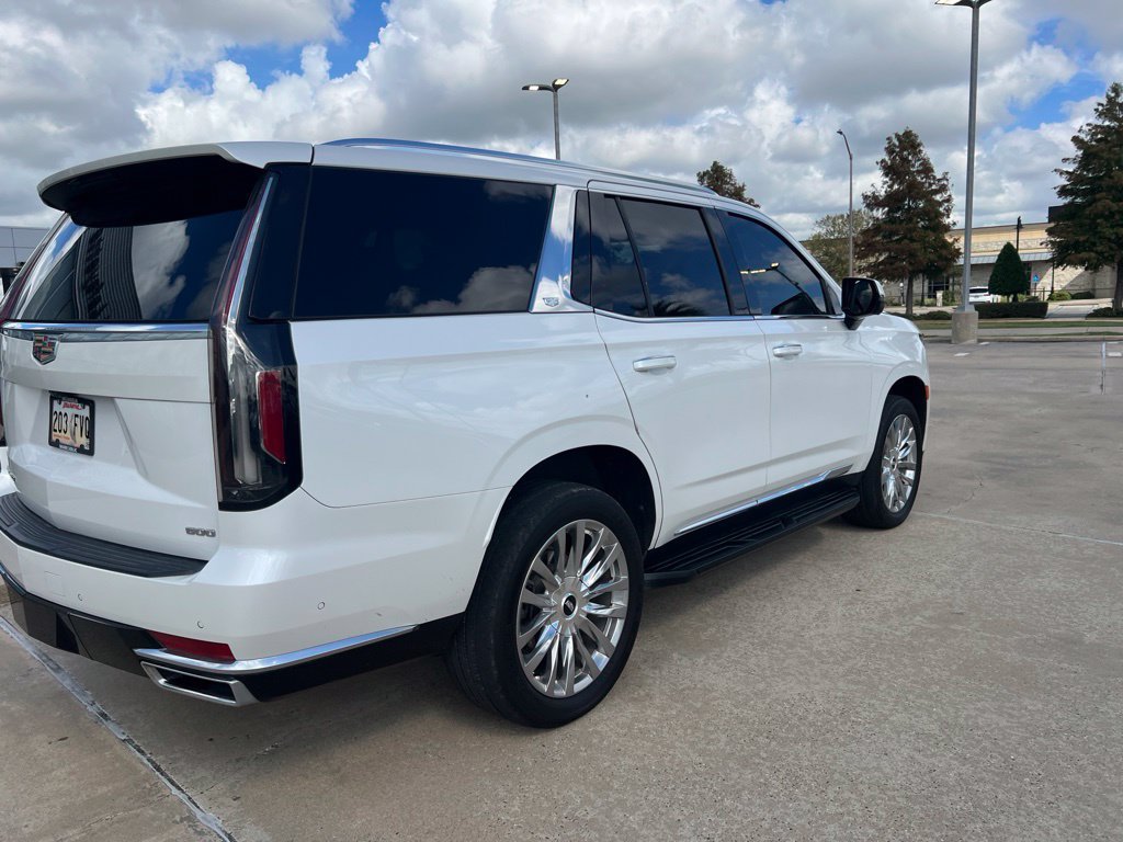 Used 2022 Cadillac Escalade Premium Luxury RWD image 5