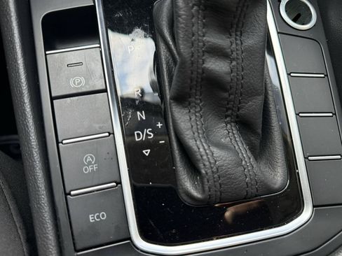 Used 2021 Volkswagen Jetta R-Line FWD image 14