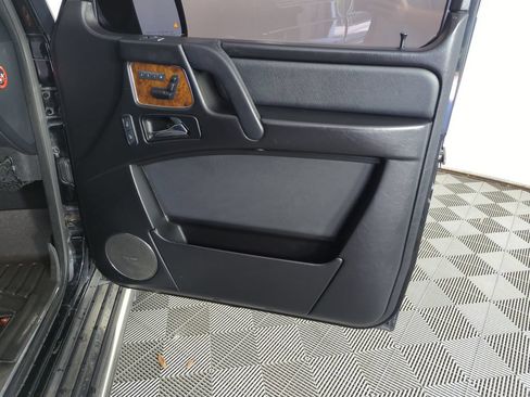 Used 2013 Mercedes-Benz G 550 image 32