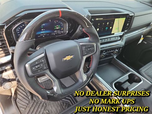 New 2025 Chevrolet Silverado 2500 LTZ w/ LTZ Premium Package AWD/4WD image 10