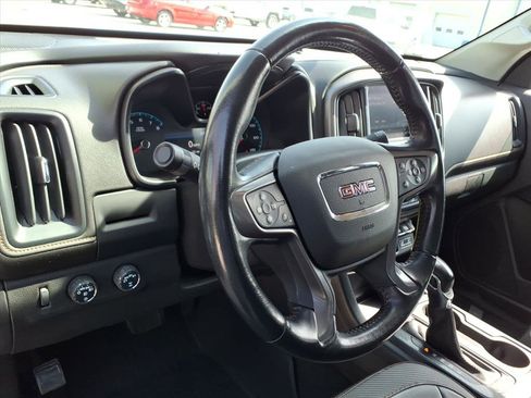 Used 2022 GMC Canyon AT4 w/ Trailering Package image 8