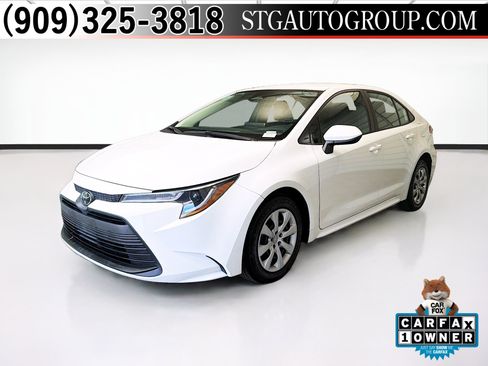 Used 2023 Toyota Corolla LE FWD image 1