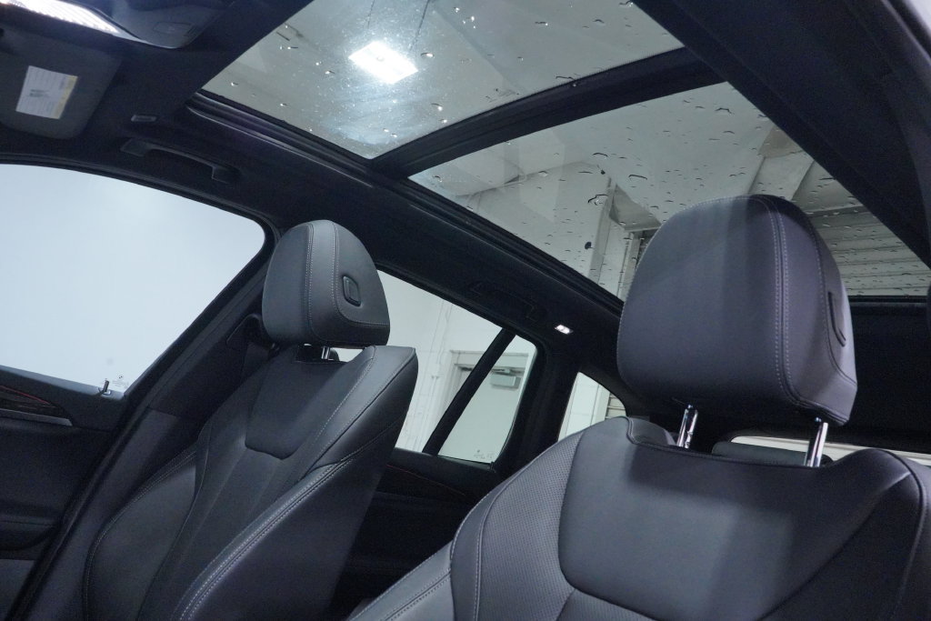 Used 2024 BMW X3 sDrive30i w/ Convenience Package RWD image 9