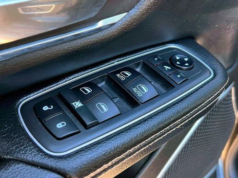 Used 2019 RAM 1500 Laramie w/ Sport Appearance Package image 16