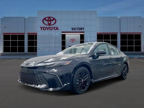 New 2026 Toyota Camry SE image 1
