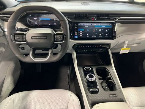 New 2026 Jeep Cherokee Limited image 3