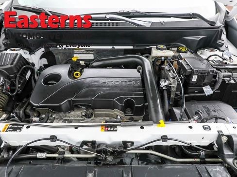 Used 2024 GMC Terrain SLT image 7