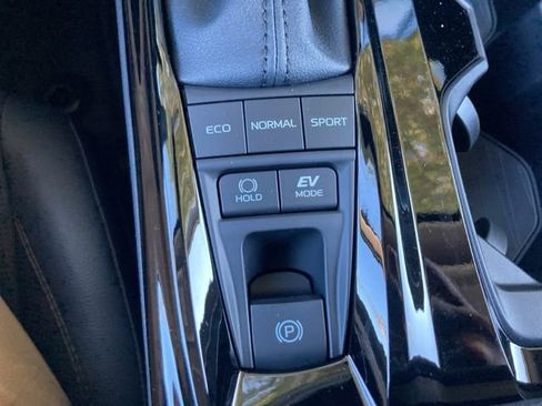 New 2026 Toyota Camry XLE FWD image 31